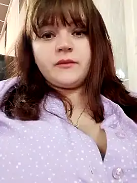 Eva Florence online show from January 10, 2025, 2:34 pm