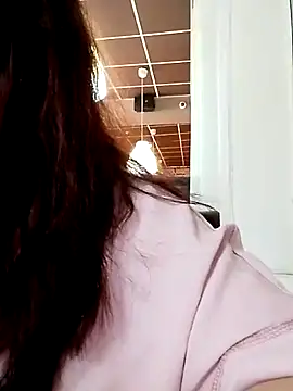 Eva Florence online show from January 14, 2025, 2:00 pm