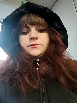 Eva Florence online show from January 17, 2025, 11:59 am