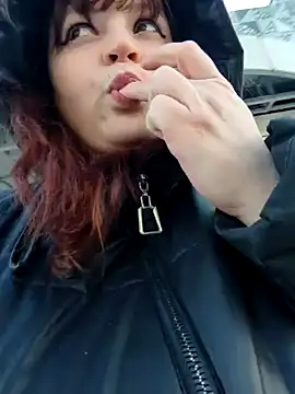 Eva Florence online show from January 20, 2025, 11:24 am