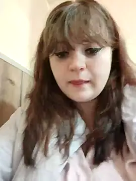 Eva Florence online show from February 3, 2025, 2:45 pm