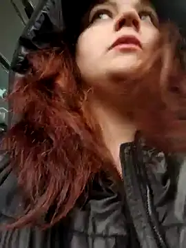 Eva Florence online show from February 11, 2025, 12:05 pm