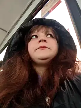 Eva Florence online show from February 19, 2025, 10:12 am