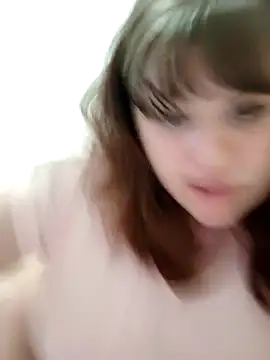 Eva Florence online show from February 22, 2025, 2:41 pm