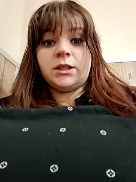 Eva Florence online show from February 26, 2025, 8:04 am