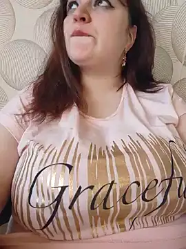 Eva Florence online show from February 27, 2025, 1:28 pm