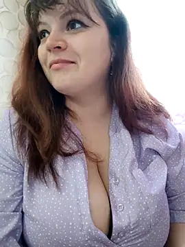 Eva Florence online show from March 2, 2025, 1:27 pm