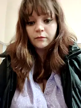 Eva Florence online show from March 3, 2025, 8:16 am