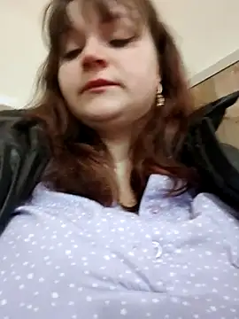 Eva Florence online show from March 7, 2025, 7:52 am