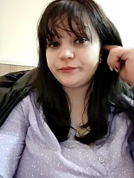 Eva Florence online show from March 14, 2025, 9:46 am