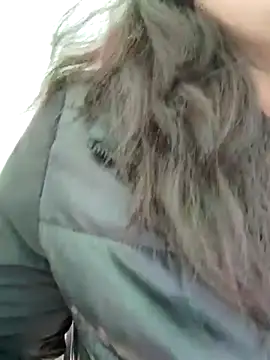 Eva Florence online show from March 18, 2025, 1:09 pm