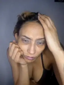 salome drasin online show from April 13, 2026, 11:43 pm