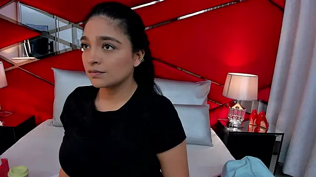 AdeleGray online show from March 13, 2025, 11:41 am