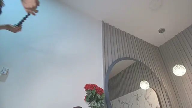 Franchesca De Luca online show from October 3, 2025, 2:19 am