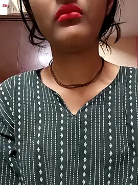 BabySlimmy10 online show from February 17, 2025, 7:21 pm