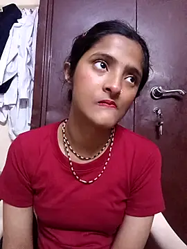 BabySlimmy10 online show from February 13, 2026, 6:37 pm