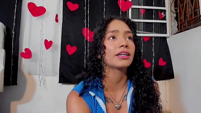 Snapshot of Dakota_M1 chatting on February 11, 2025, 2:25 am Dakota M1 online show from February 11, 2025, 2:25 am