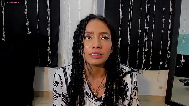 Snapshot of Dakota_M1 chatting on February 27, 2025, 5:34 am Dakota M1 online show from February 27, 2025, 5:34 am