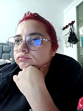 CURVY-HORNY online show from December 14, 2025, 7:07 pm