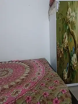 Cute-manisha online show from March 29, 2026, 2:22 am