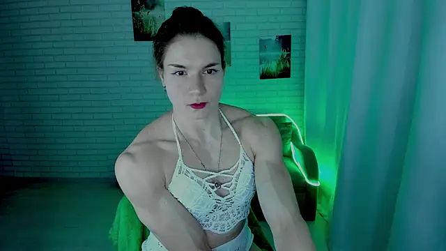 Lisa Ray online show from December 22, 2025, 11:02 pm