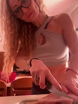 harleyejoker1 online show from February 5, 2026, 10:20 am