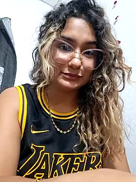 BrendaGirs online show from September 26, 2025, 2:15 am