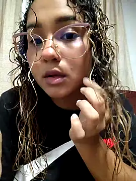 BrendaGirs online show from October 24, 2025, 2:19 am