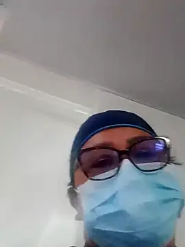 Snapshot of Darly_Gomez chatting on February 13, 2025, 9:17 pm Darly Gomez online show from February 13, 2025, 9:17 pm