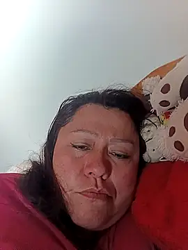 Snapshot of Darly_Gomez chatting on November 27, 2025, 2:30 pm Darly Gomez online show from November 27, 2025, 2:30 pm