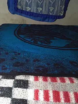 manuamador online show from October 4, 2025, 3:59 am