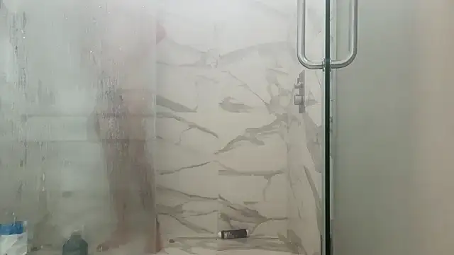 69woodinson online show from October 18, 2025, 12:50 pm