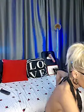 Milforja online show from March 1, 2026, 4:25 am