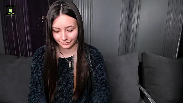 Ishtar Divine online show from March 6, 2025, 2:08 pm