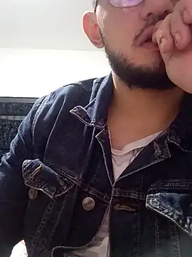 Nene1325 online show from December 15, 2024, 6:18 am