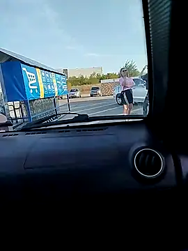 sanek1995sexx online show from September 13, 2025, 1:44 pm