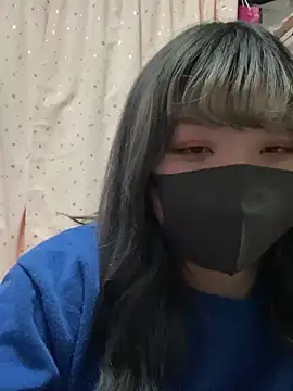 YUNA-yuna online show from February 27, 2025, 5:15 pm