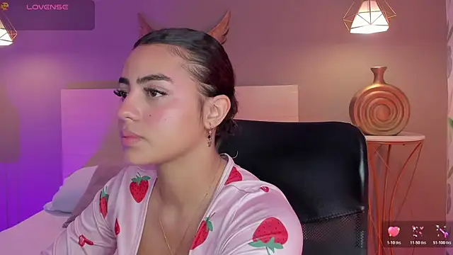 yaya23x online show from June 3, 2026, 1:36 pm