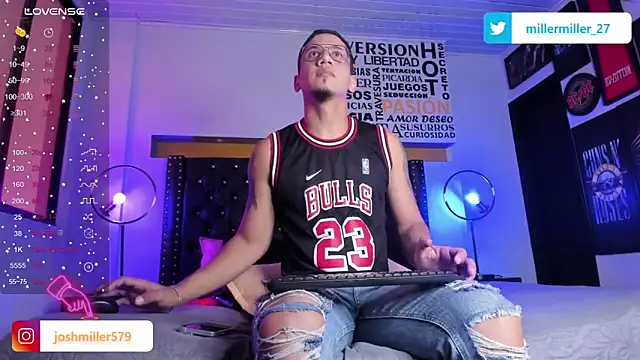 JoshMillerr  online show from February 4, 2025, 7:33 pm