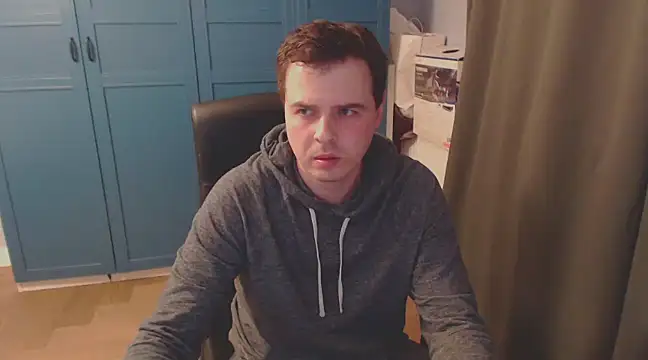 CuteMan33 online show from December 23, 2024, 4:12 am