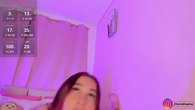  cherrykingsley1 online show from December 28, 2024, 6:06 am