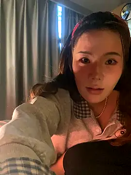 ChuChu1991 online show from November 5, 2025, 1:49 am