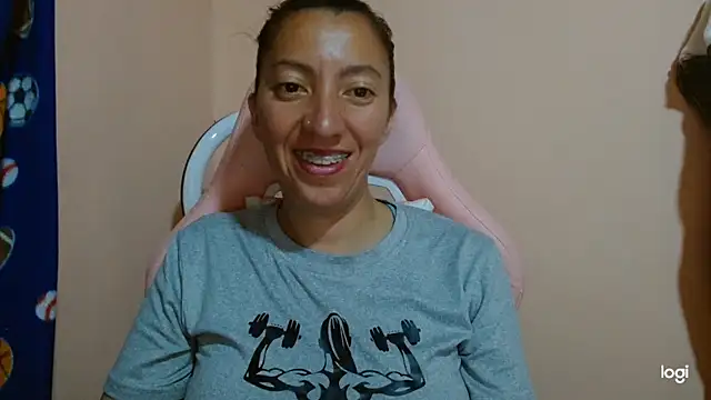 Snapshot of kaybabyhot chatting on May 28, 2026, 3:42 pm kaybabyhot online show from May 28, 2026, 3:42 pm