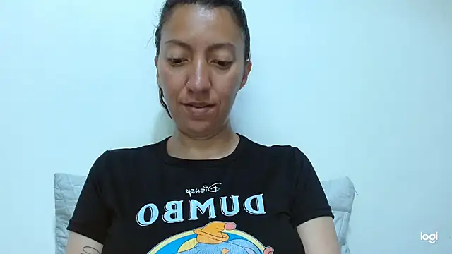 Snapshot of kaybabyhot chatting on June 5, 2026, 2:34 pm kaybabyhot online show from June 5, 2026, 2:34 pm