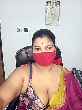 Hot-Angel  online show from October 7, 2025, 7:44 pm