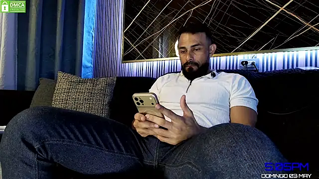 Snapshot of BEN_BLAZE chatting on May 3, 2026, 10:05 pm BEN BLAZE online show from May 3, 2026, 10:05 pm