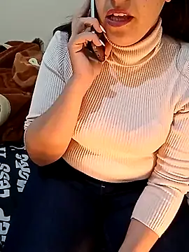 Snapshot of ShadiaStar chatting on January 16, 2025, 11:15 am ShadiaStar online show from January 16, 2025, 11:15 am