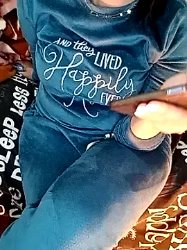 Snapshot of ShadiaStar chatting on February 3, 2025, 7:29 am ShadiaStar online show from February 3, 2025, 7:29 am