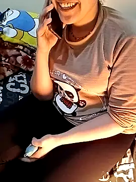 Snapshot of ShadiaStar chatting on February 5, 2025, 3:09 pm ShadiaStar online show from February 5, 2025, 3:09 pm