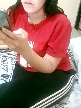 Snapshot of ShadiaStar chatting on March 1, 2025, 12:56 pm ShadiaStar online show from March 1, 2025, 12:56 pm